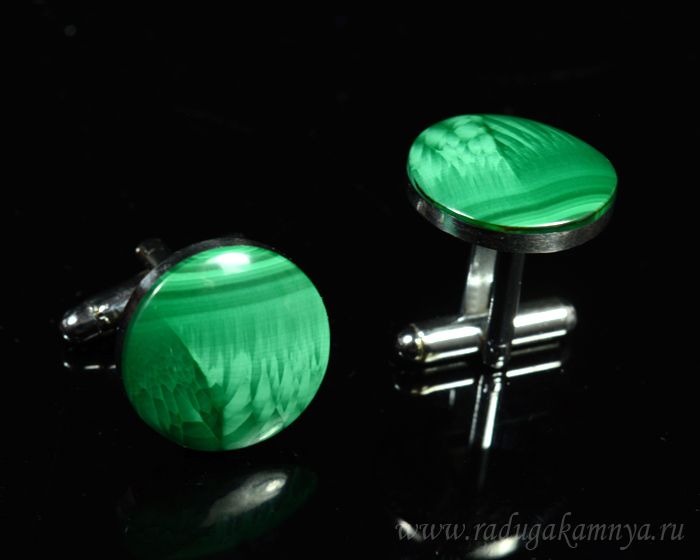 Cufflinks made of malachite, 17*17mm