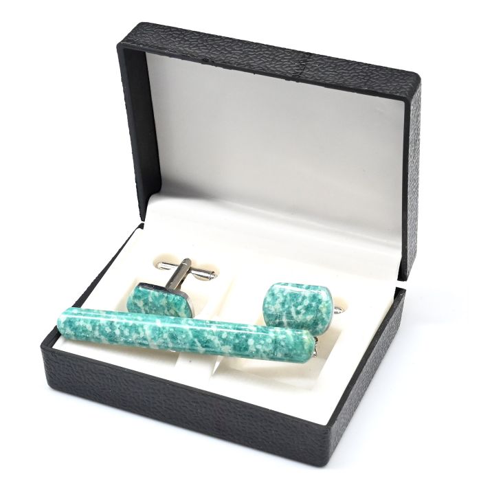 Cufflinks and tie clip made of amazonite, 17*12mm, 65*8mm.